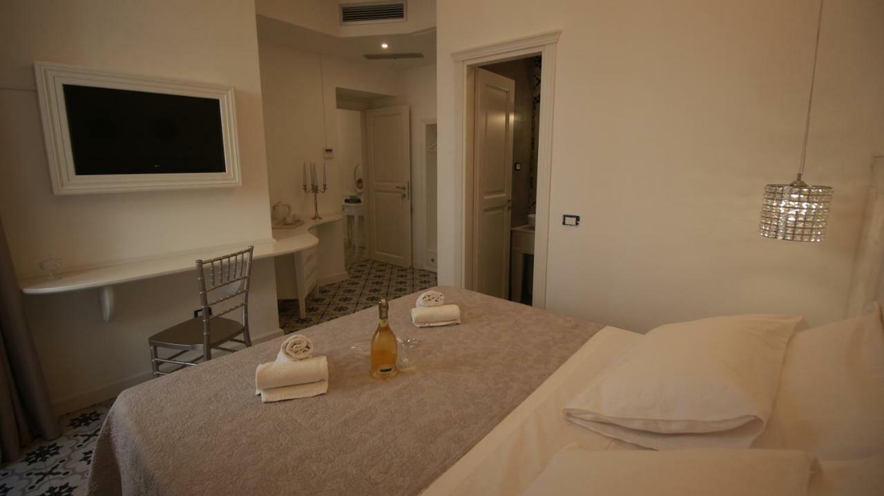 Bellavita Accomodation تروبيا المظهر الخارجي الصورة