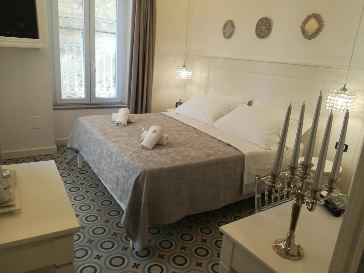 Bellavita Accomodation تروبيا المظهر الخارجي الصورة